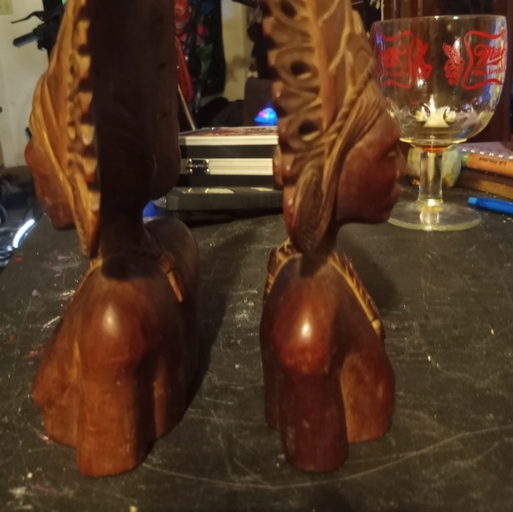 Old Handcarved wood book ends - Picture 2 of 8